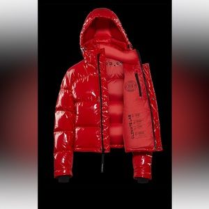 Aritzia super puff shorty lacquer red Catalina